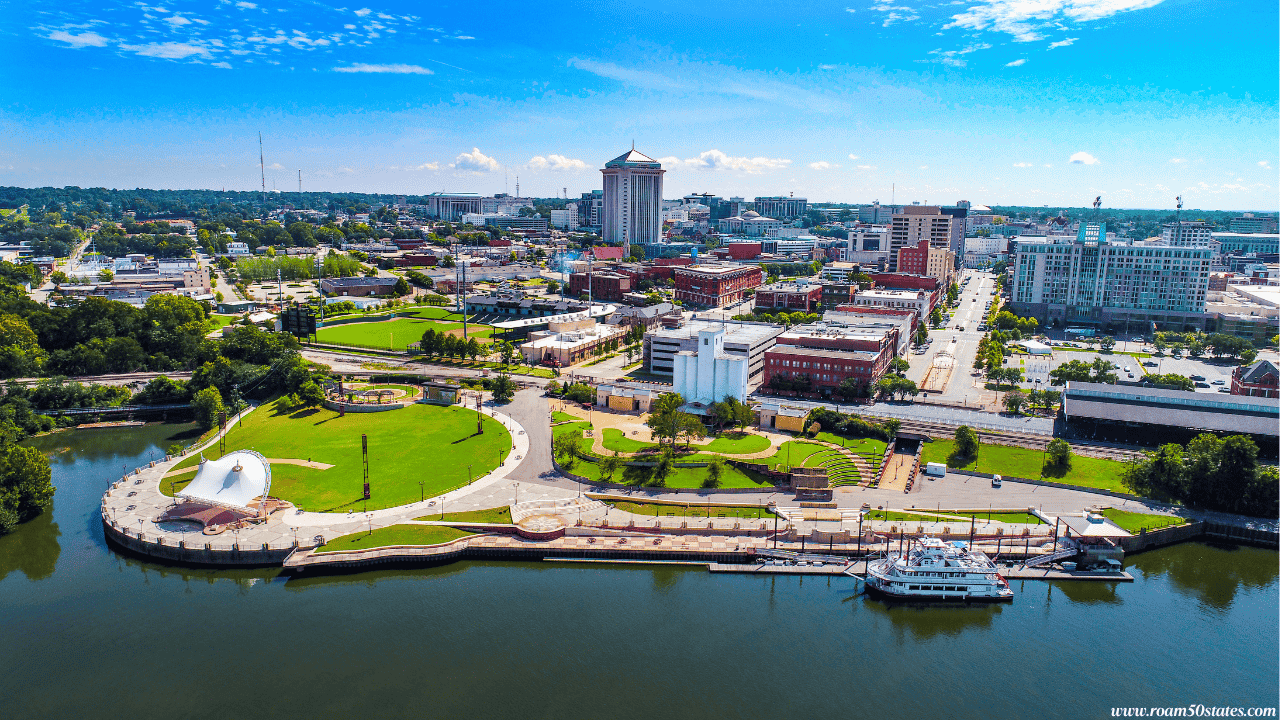 Alabama Travel Guide - Roam 50 States